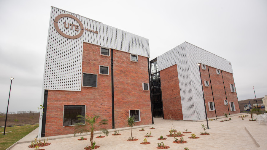 Campus Ricardo Hidalgo Ottolenghi - Manabí